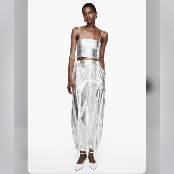 Zara Silver WIDE LEG METALLIC PANTS Size Large - Picture 2 of 13